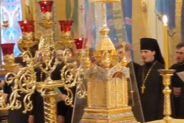 eglise-orthodoxe-nantes-chantres