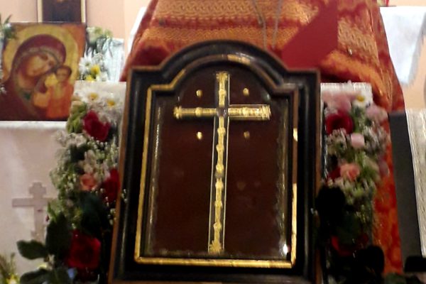 Paques-la-vraie-croix-nantes