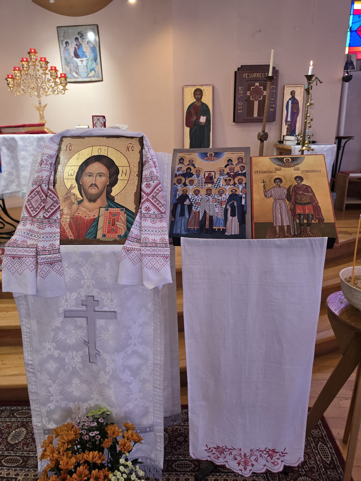 Christ-synaxe des saints bretons- St Donatien et St Rogatien Christ-synaxe des saints bretons- St Donatien et St Rogatien