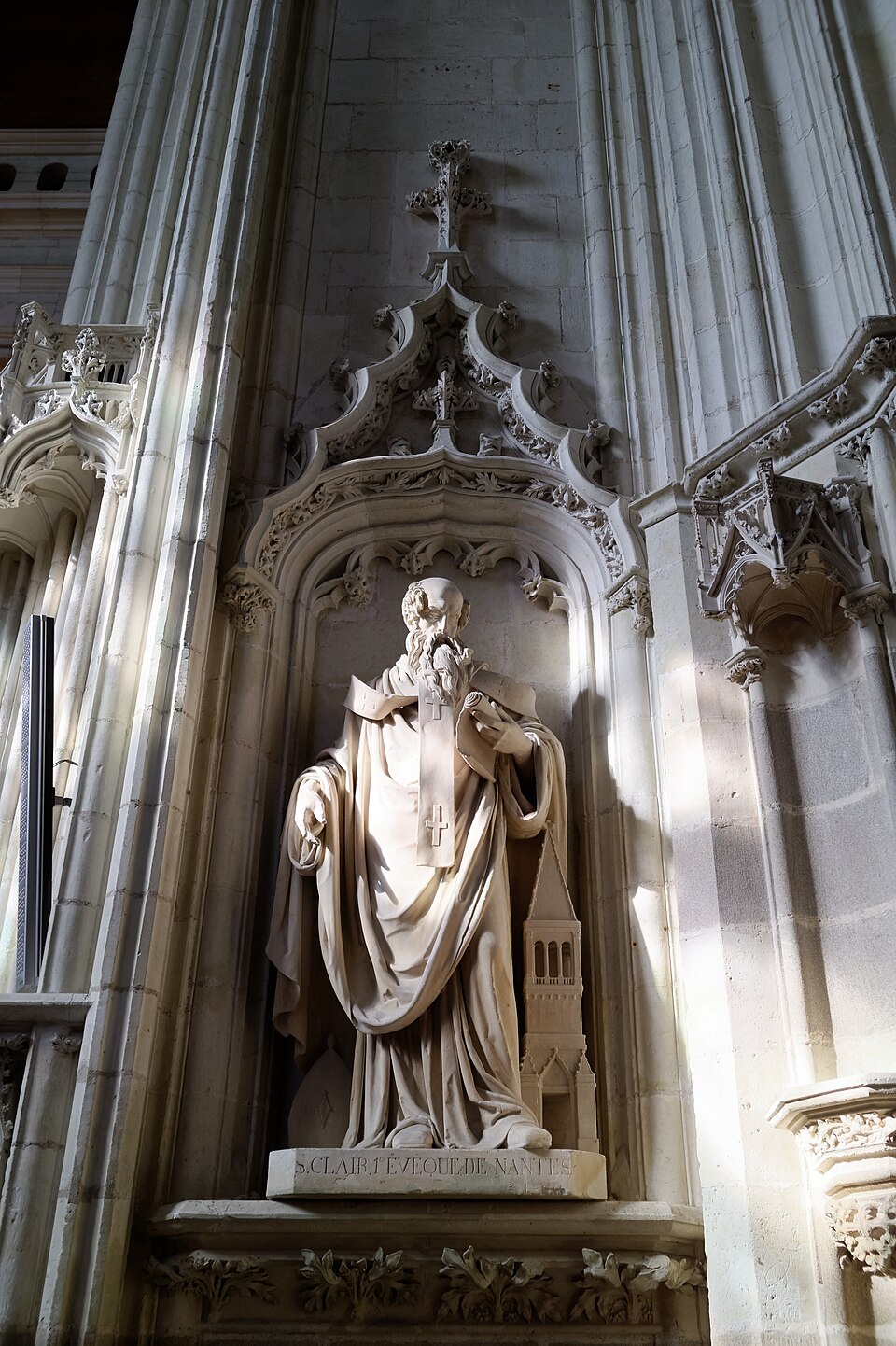 Statue de St Clair- Cathédrale St Pierre et Paul- Nantes